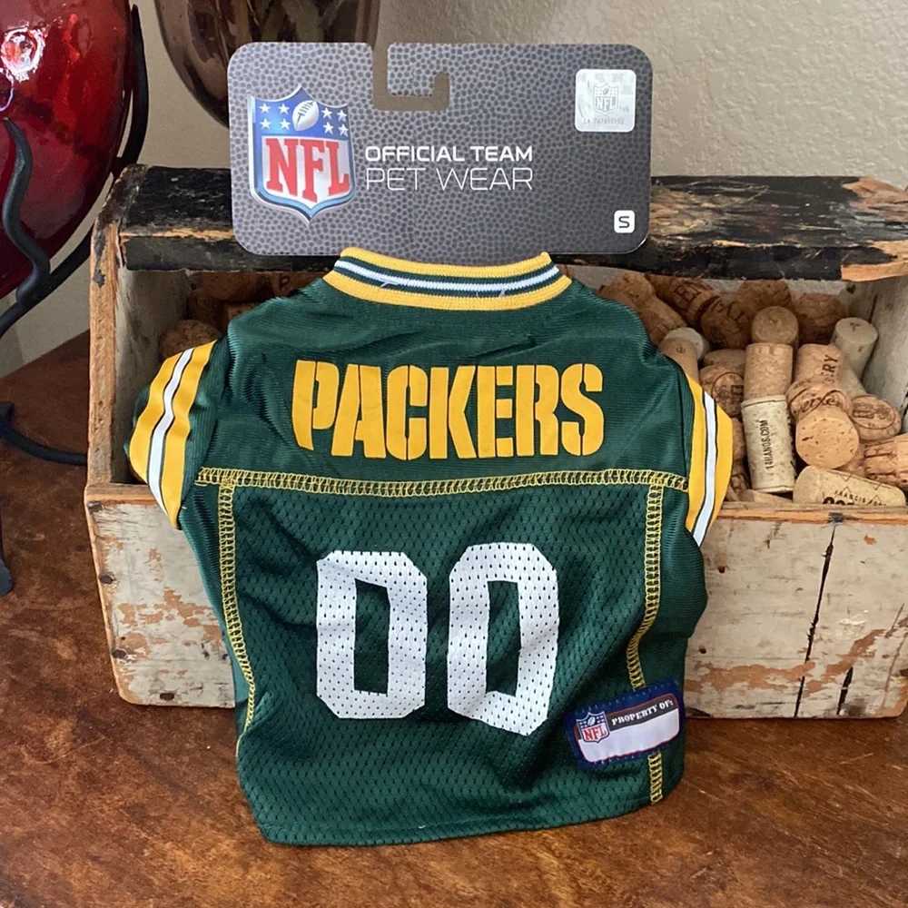 NWT NFL  Greenbay Packers  dog Jersey